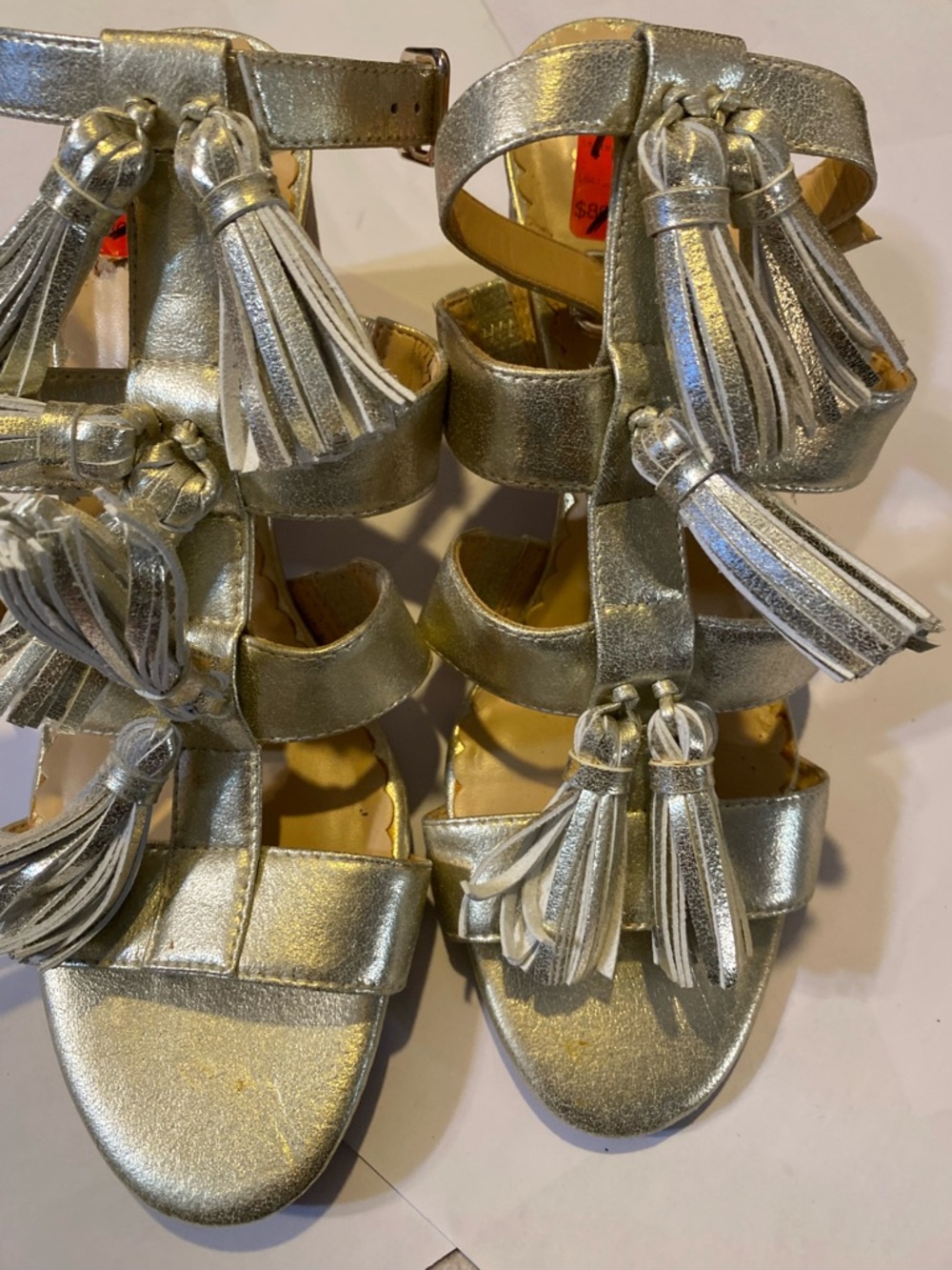 Crown & Ivy Women’s Metallic Silver Tassel Gladiator Heels Size 10